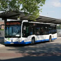 Buslinie SB58 von Kleve nach Nijmegen. Informieren Sie sich über den kleve nijmegen bus sb58 preis und Fahrplan.