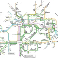 Das **Bahnnetz NRW** zeigt Verbindungen zwischen Städten wie Düsseldorf, Essen und Dortmund.