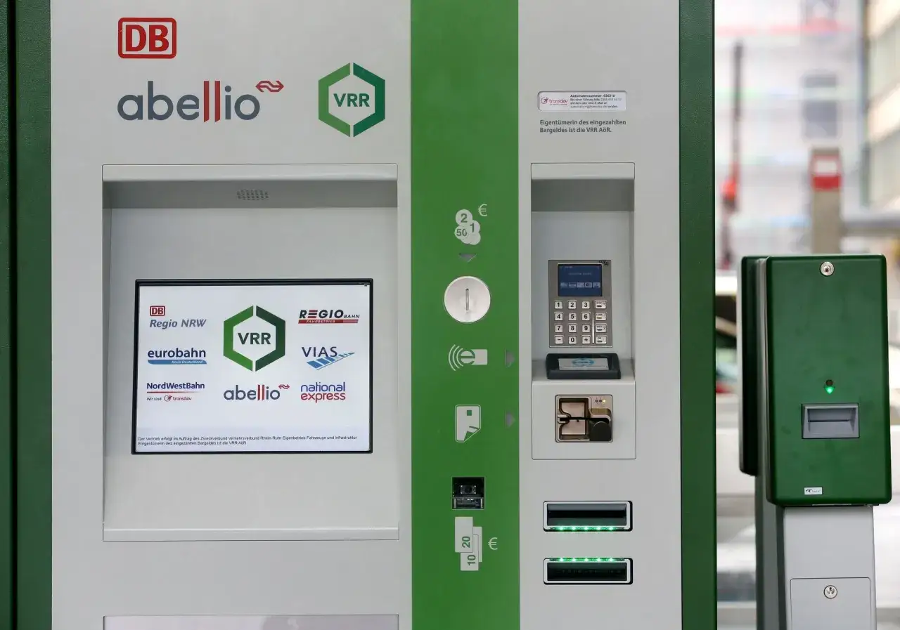 Ticketautomat f&uuml;r den VRR in NRW. Hier den 2 stunden ticket nrw preis pr&uuml;fen und kaufen.
